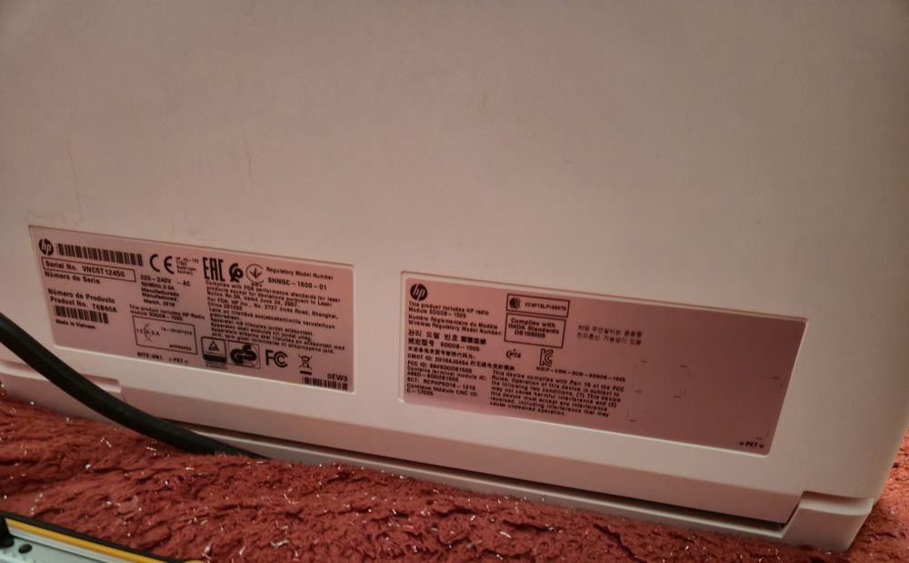 Vand imprimanta HP Color LaserJet Pro M254dw