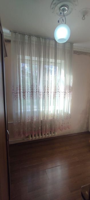 Срочно сотилади Сергели 1. 2/2/5 2×6 балкон ремонт тоза мактаб богча м