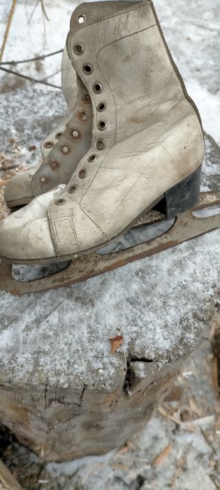 коньки б/у фигурные