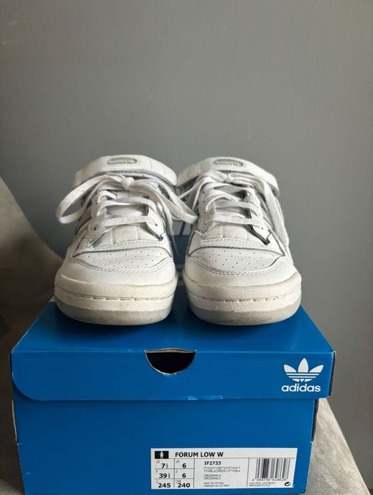 Оригинални женски кецове Adidas Forum Low w