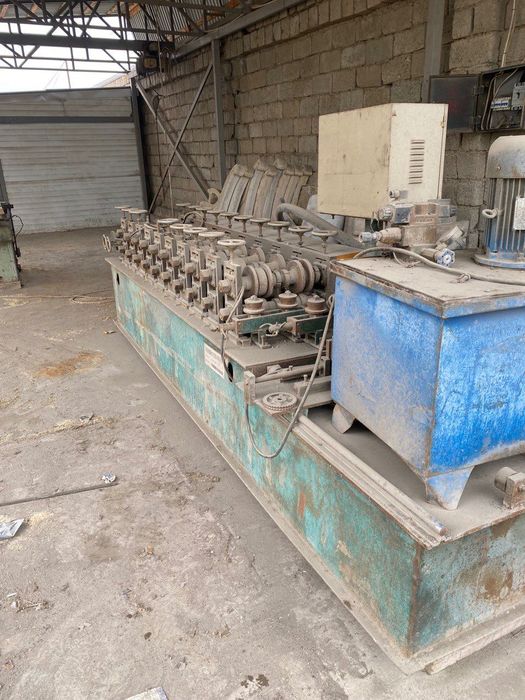 Станок для производства профиля и гипсокартона.