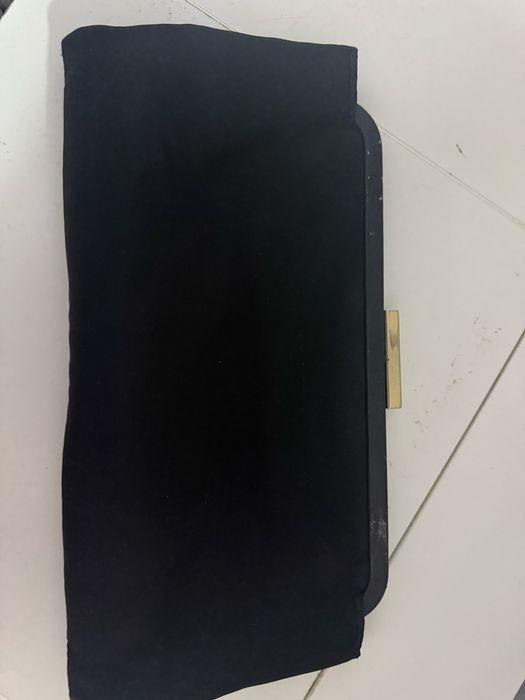 Сатенен клъч Фурла