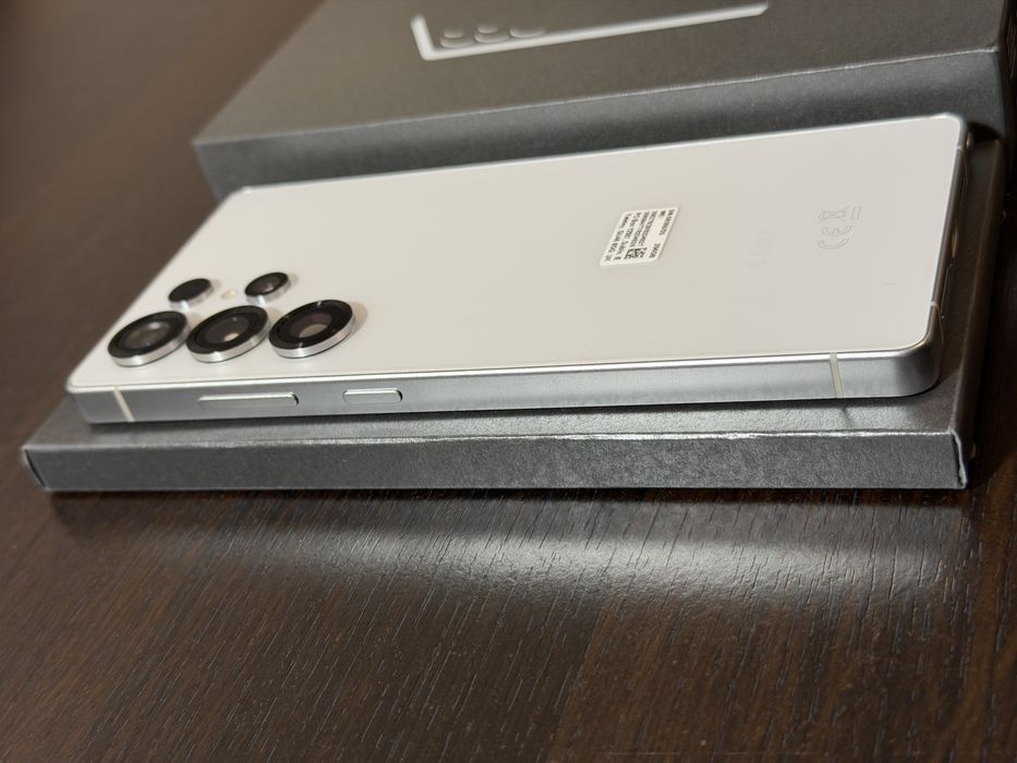 Samsung Galaxy S25 Ultra, nou, garantie 24 luni, 256 GB, White Silver