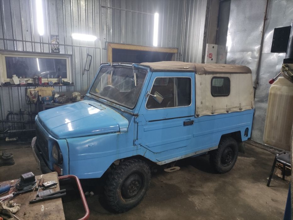 Продам автомобиль ЛуАЗ