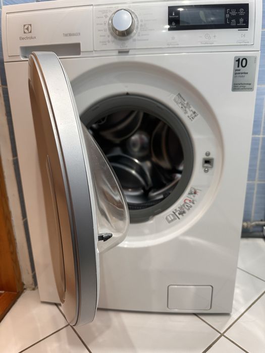 Стиральная машина Electrolux