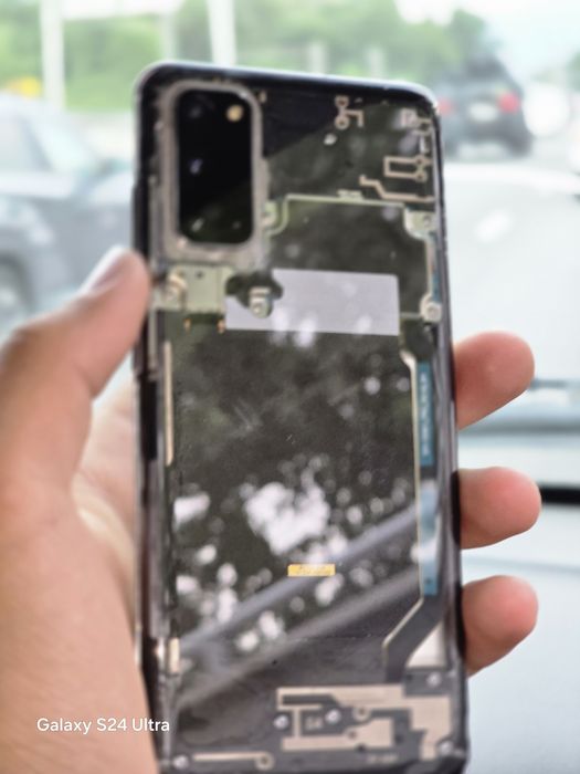 Samsung S20 в отличном сост