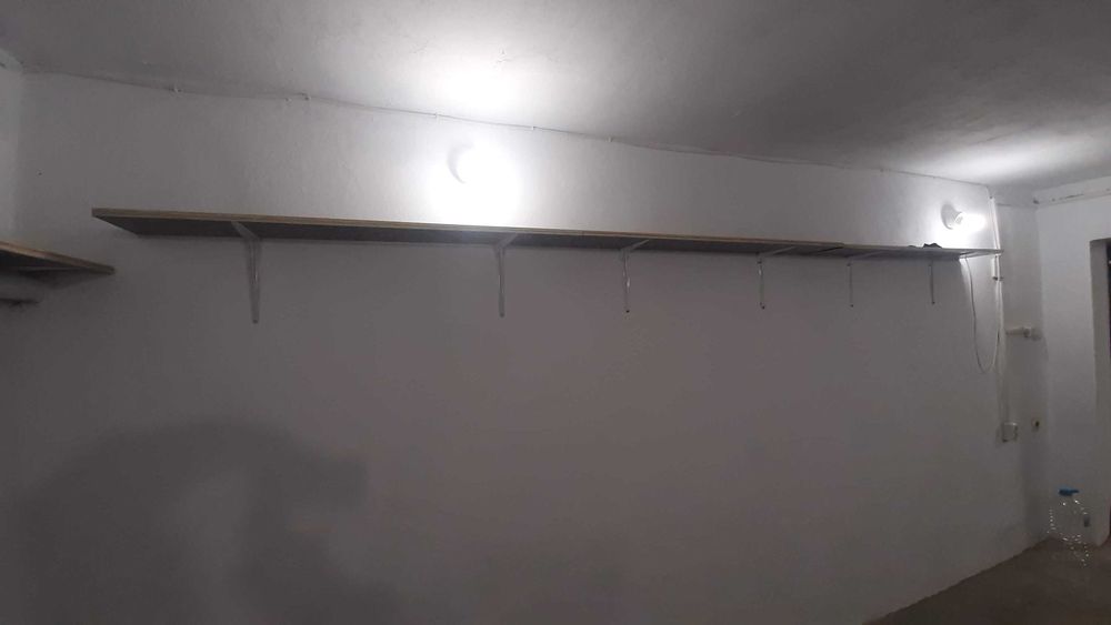 Дава се под наем Гараж / Паркомясто в Плевен, Широк център - 16 кв.м за 80 € - Снимка #4