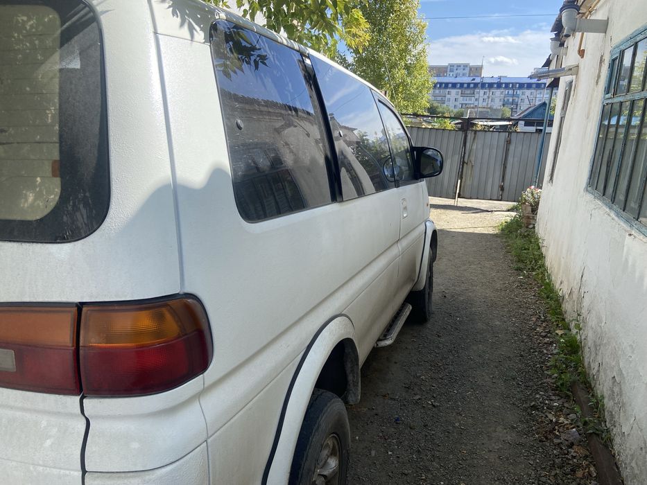 Продам митсубиси делика булка