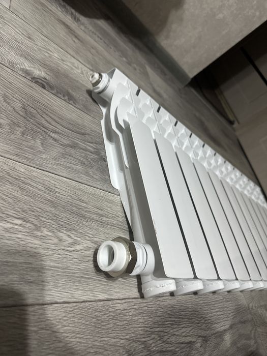 Продам радиатор новый