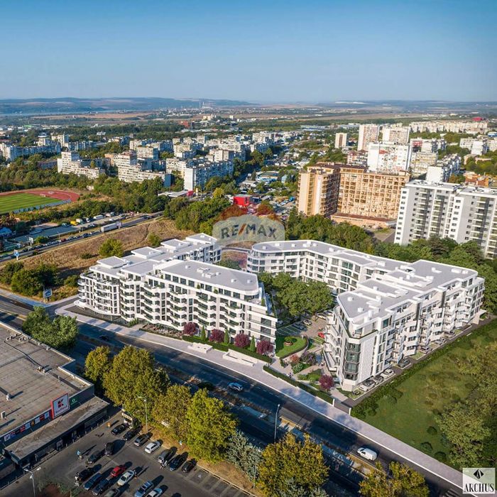 Продава се Двустаен апартамент в Варна, Възраждане 1 - 70 кв.м за 940 €/кв.м - Снимка #5