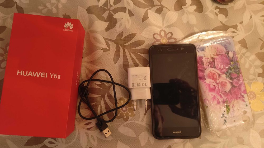 Huawei Y6ii смартфон