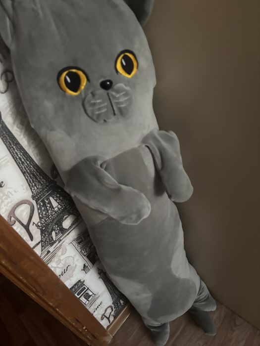 Кот-батон игрушка