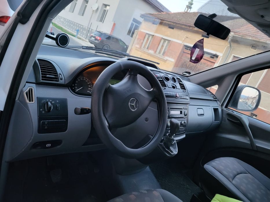 Mercedes benz vito