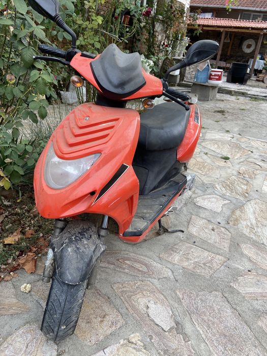 Скутер CPI Oliver city Sport 50