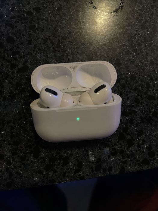 Airpods pro оригинальный