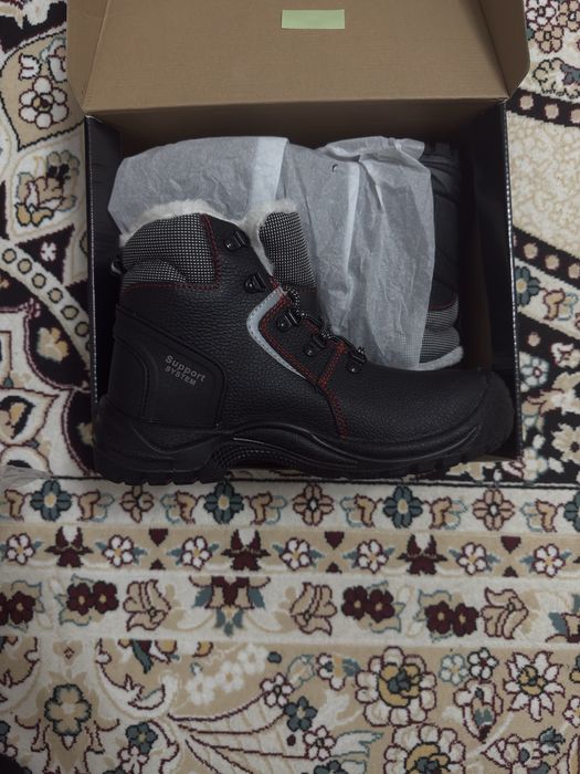 Спецодежда и Спецобувь