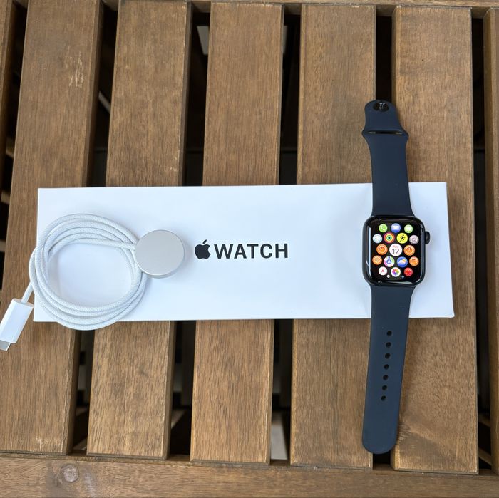 Apple Watch SE 3 40 mm
