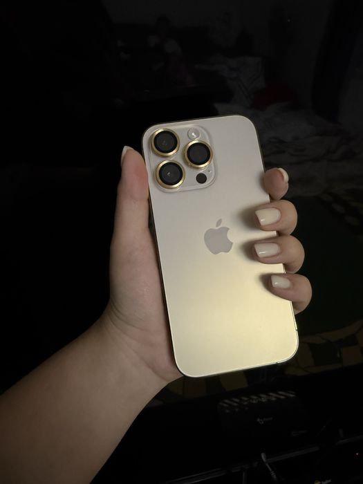 Продам Iphone 14 pro 256