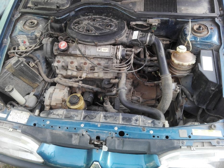 Рено 19 1.8 бензин газ