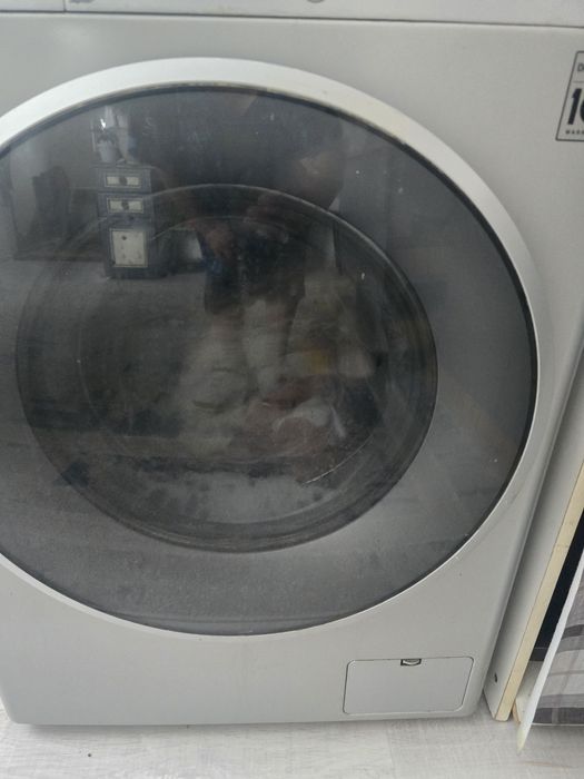 Стиральная машинка автомат