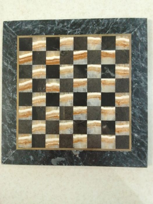 Шахматы сувенирные мрамор