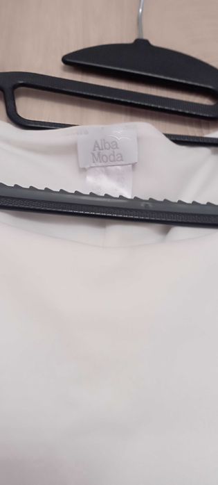 Нова, официална, с камъни, м/л размер, 30 лв