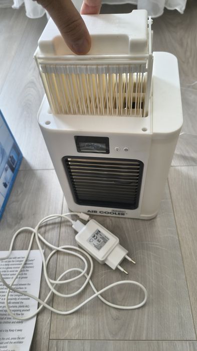 Mini aer condiționat / ventilator cu apa