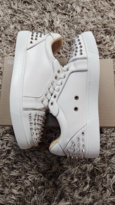 Adidași Christina Louboutin Spike Albi