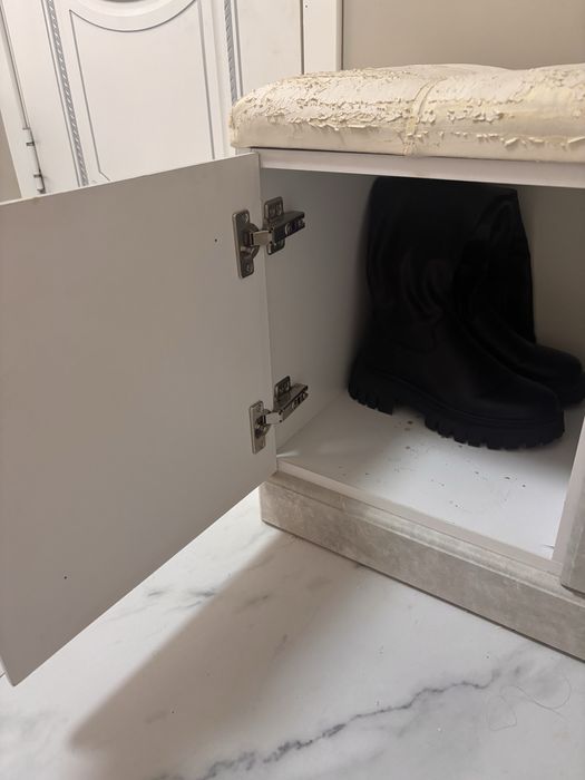 Продаётся мебель для прихожей