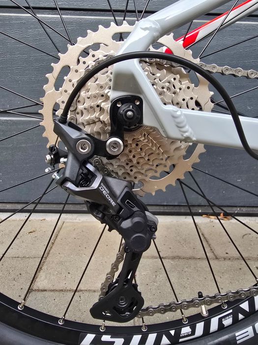 Bicicleta Cube nouă 27.5