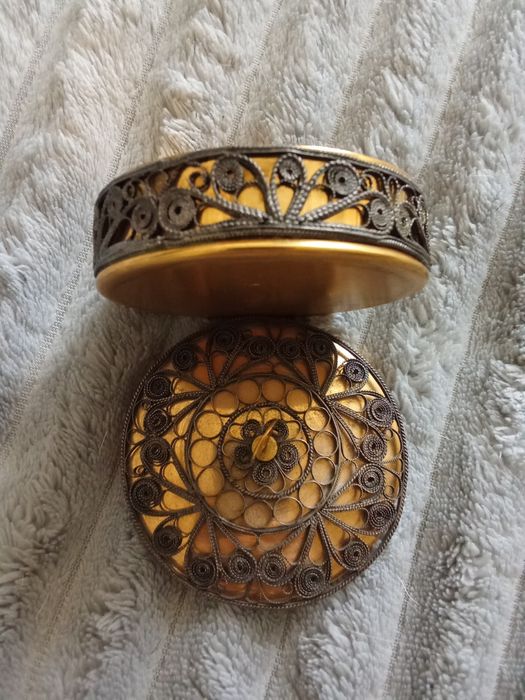 Пудреница , шкатулка