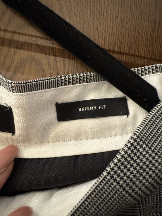 Pantaloni barbati HM marimea 48