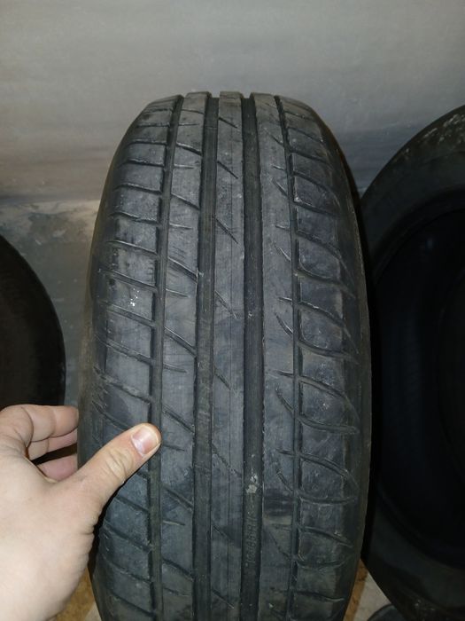 Летни гуми 195/65/15