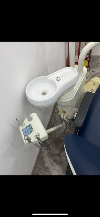 Стоматологическое кресло