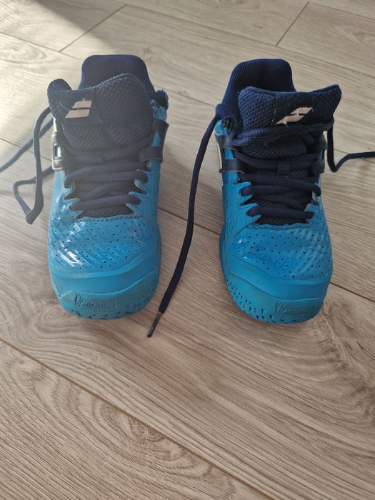 Кросовки для тениса