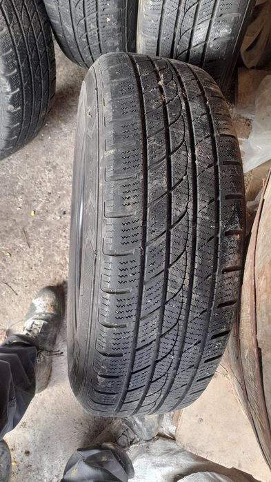 Jante aliaj cu cauciucuri