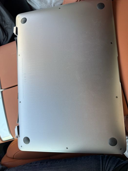 Macbook Air на запчасти