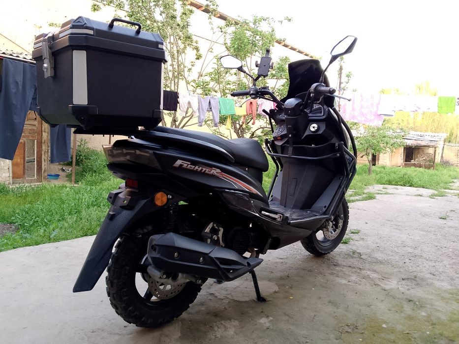 Продам скутер тигр