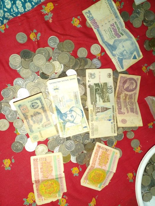 Монет  sotiladi optom