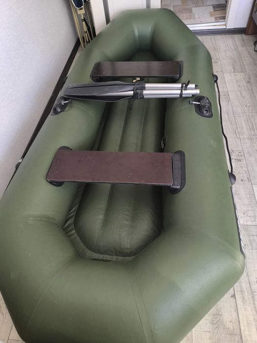 Продам надувную лодку