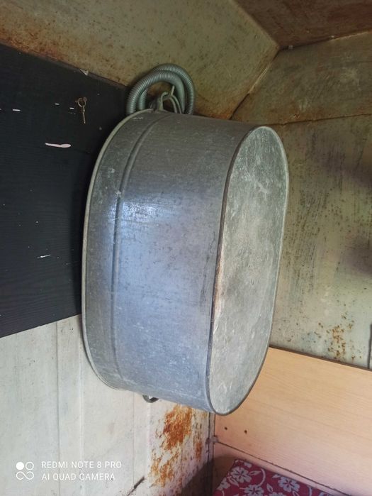 Продам металлическая ванночка