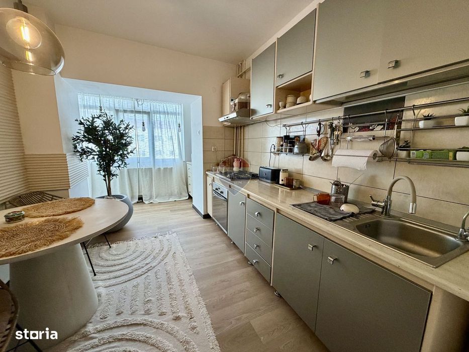 Apartament 3 camere etaj 3 zona Brailei Allure Spa