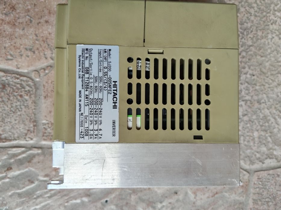 Convertizor Hitachi s2000 0,55kw