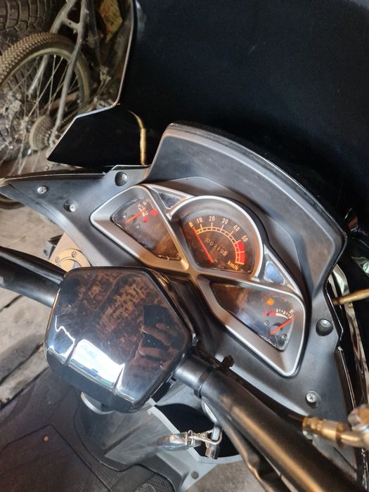 Продам скутер спорт вариатор