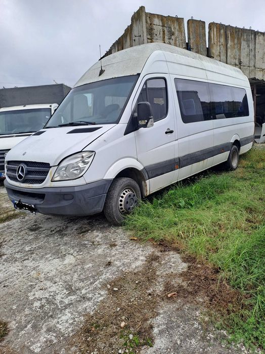 Dezmembrez Mercedes Sprinter  mot.3.0 CDI Euro 4 punte dubla