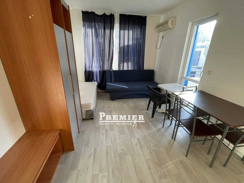 Продава се Двустаен апартамент в Поморие - 52 кв.м за 1058 €/кв.м - Снимка #3