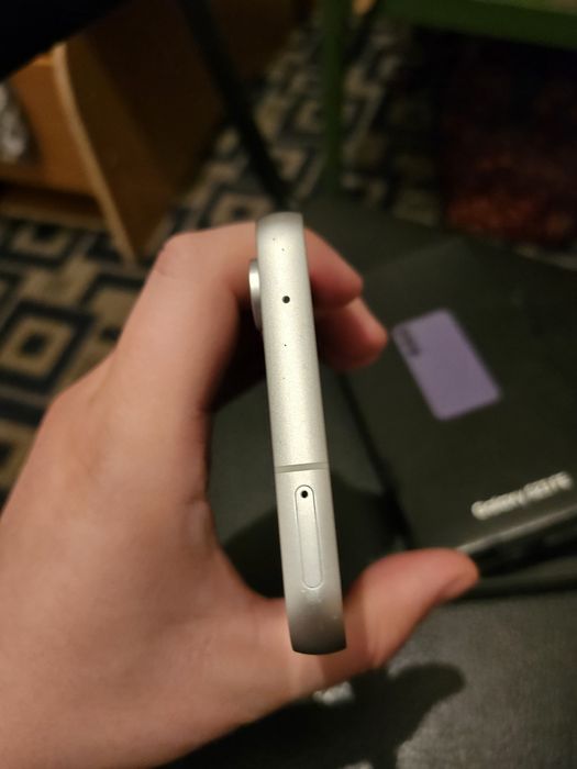 Самсунг S 23 fe .