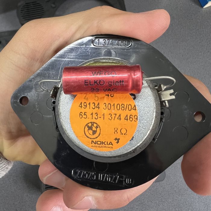 Штатные динамики bmw e34 бмв е34