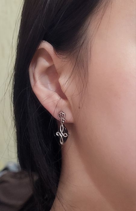 Продам серебряные серьги 925 пробы
