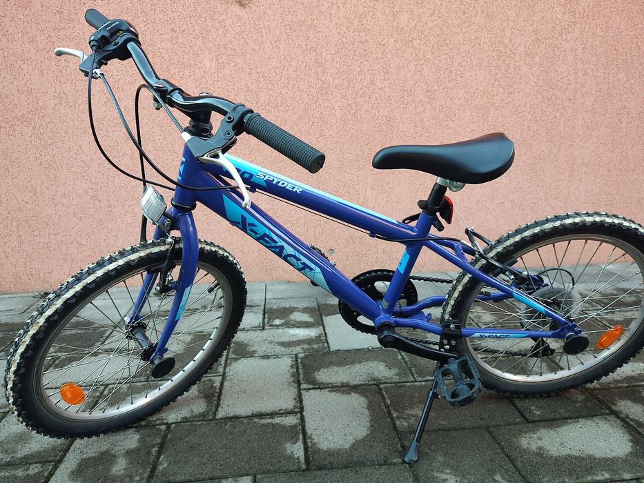 Vând bicicleta copii